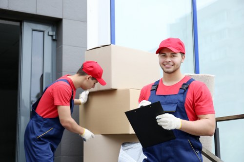 Acknowledging a service issue during a moving job