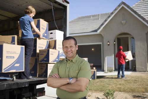 Specialist removal handling for fragile and valuable items
