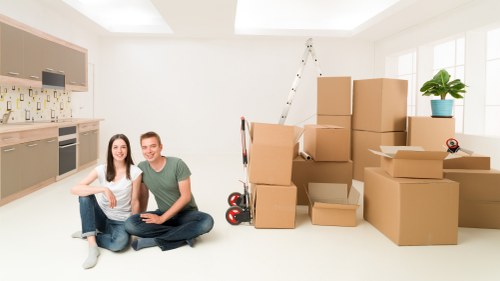 Final contractual review for a Richmond upon Thames man and van service